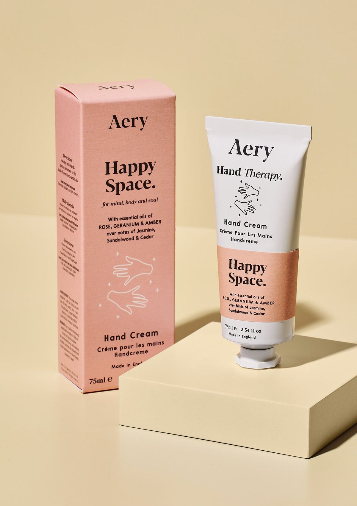 a luxuruios and nourishing handcream scented with Rose Geranium and Amber